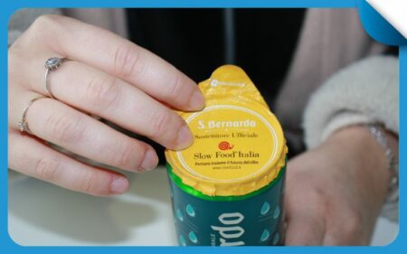 Acqua S.Bernardo supports Slow Food Italy. And chooses TopSyl as a promotional tool